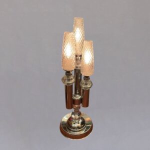 LES TROIS MARCHES DU PODIUM